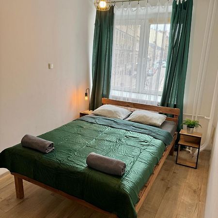 Well Apartment In Old Town คราคูฟ ภายนอก รูปภาพ